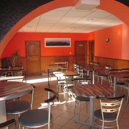 Hotel Des Volcans D'auvergne 3*