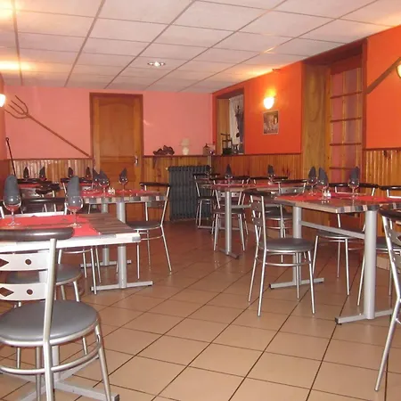 Hotel Des Volcans D'auvergne Mably