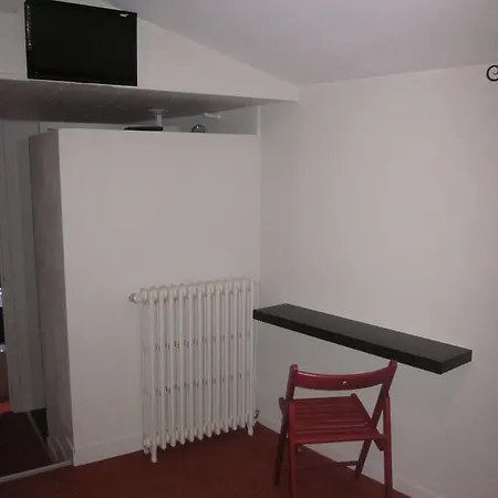 Hotel Des Volcans D'auvergne Mably